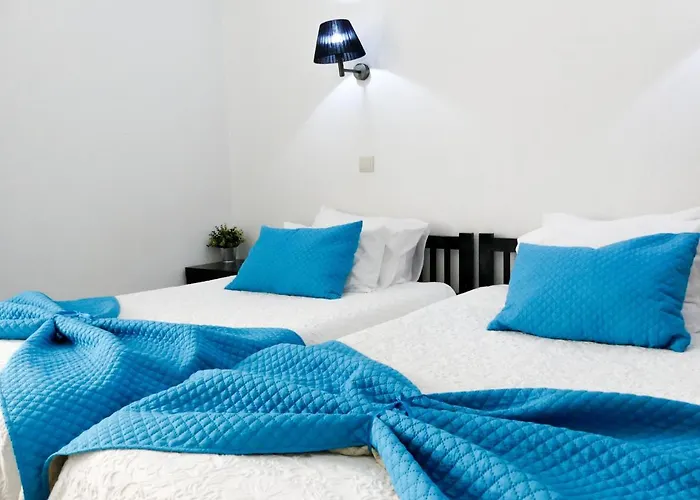 Cubata מלון נאזרה