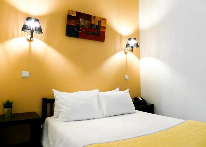 Cubata מלון נאזרה